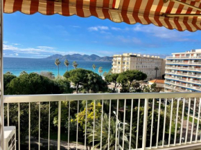 Superbe 4 pièces vue mer 320L DEL